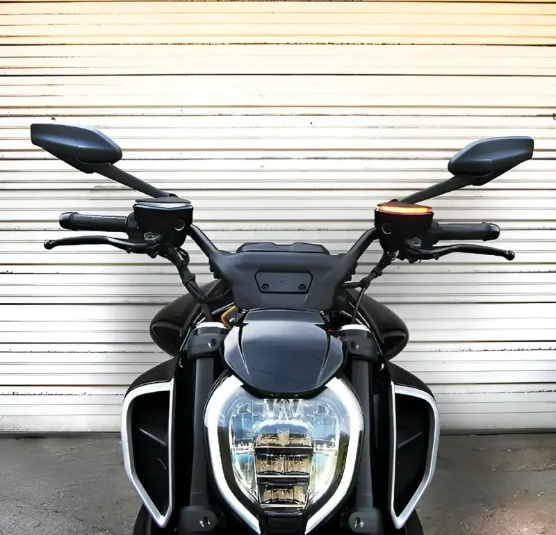 DV4-FS Front Led Turn Signals Duc - LED