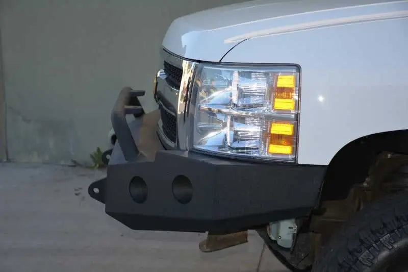 DV8 Offroad 07-13 Chevrolet Silverado 1500 Front Bumper - Black Powdercoat 