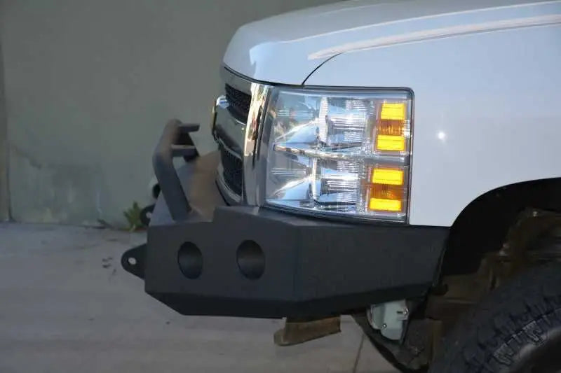 DV8 Offroad 07-13 Chevrolet Silverado 1500 Front Bumper - Black Powdercoat 