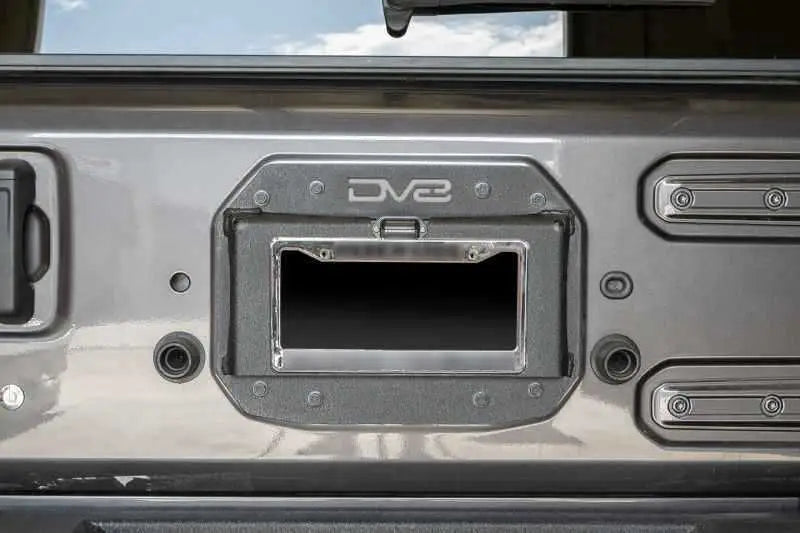 DV8 Offroad TSJL-02