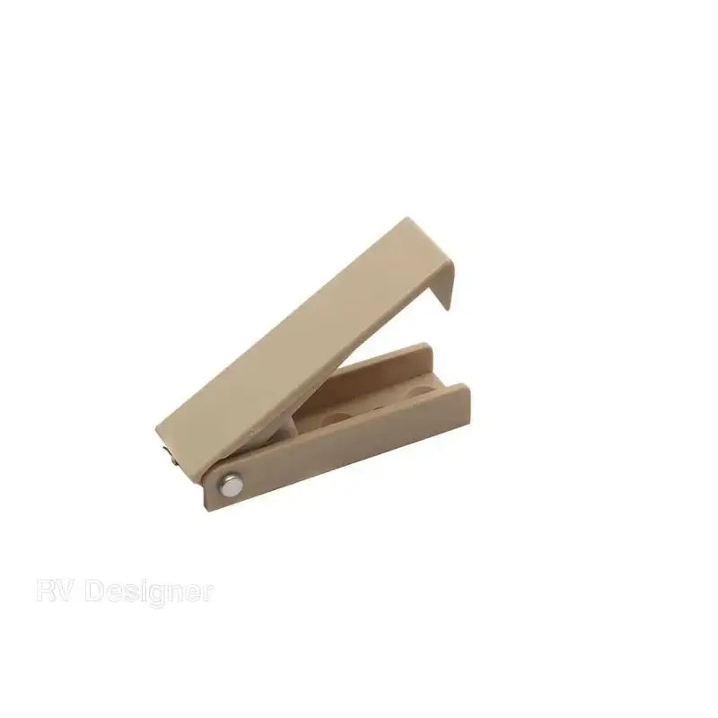 E208 Door Catch
