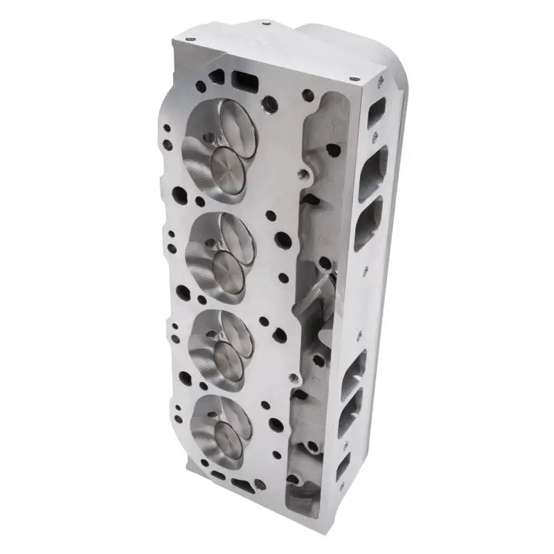 Aluminum Edelbrock cyl head for BBC Victor Jr with 24 Deg Rect Port design