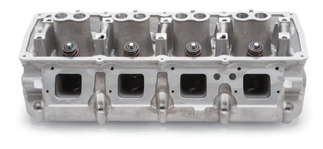Aluminum engine cylinder head for Gen III Hemi Chrysler V8 engines - Edelbrock Perf RPM
