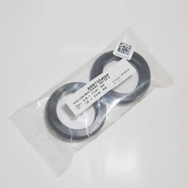 Black hub rings in plastic bag for perfect fit Toyota with 73 outer diameter