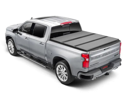 Extang 14-18 Chevy/GMC Silverado/Sierra 1500 (6ft. 7in. Bed) Solid Fold ALX - Truck & Automotive