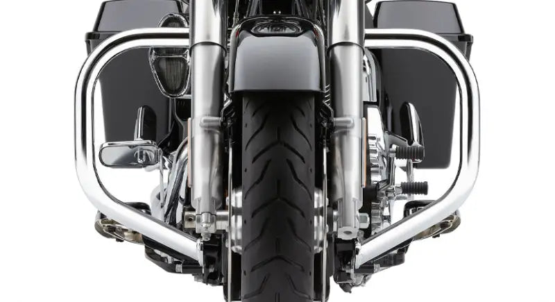 Fatty Freeway Bars 1.5" Chrome Flh/Flt 09 22 - COBRA