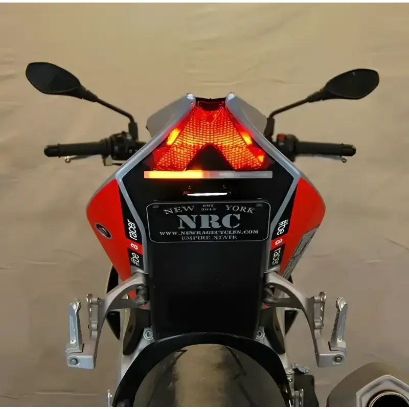 Fender Eliminator Apr - Powersports