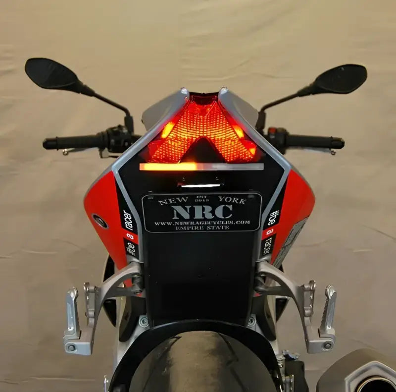 Fender Eliminator Apr - Powersports