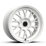 fifteen52 Holeshot RSR 18x9.5 5x114.3 38mm ET 73.1mm Center Bore Rally White - Wheels