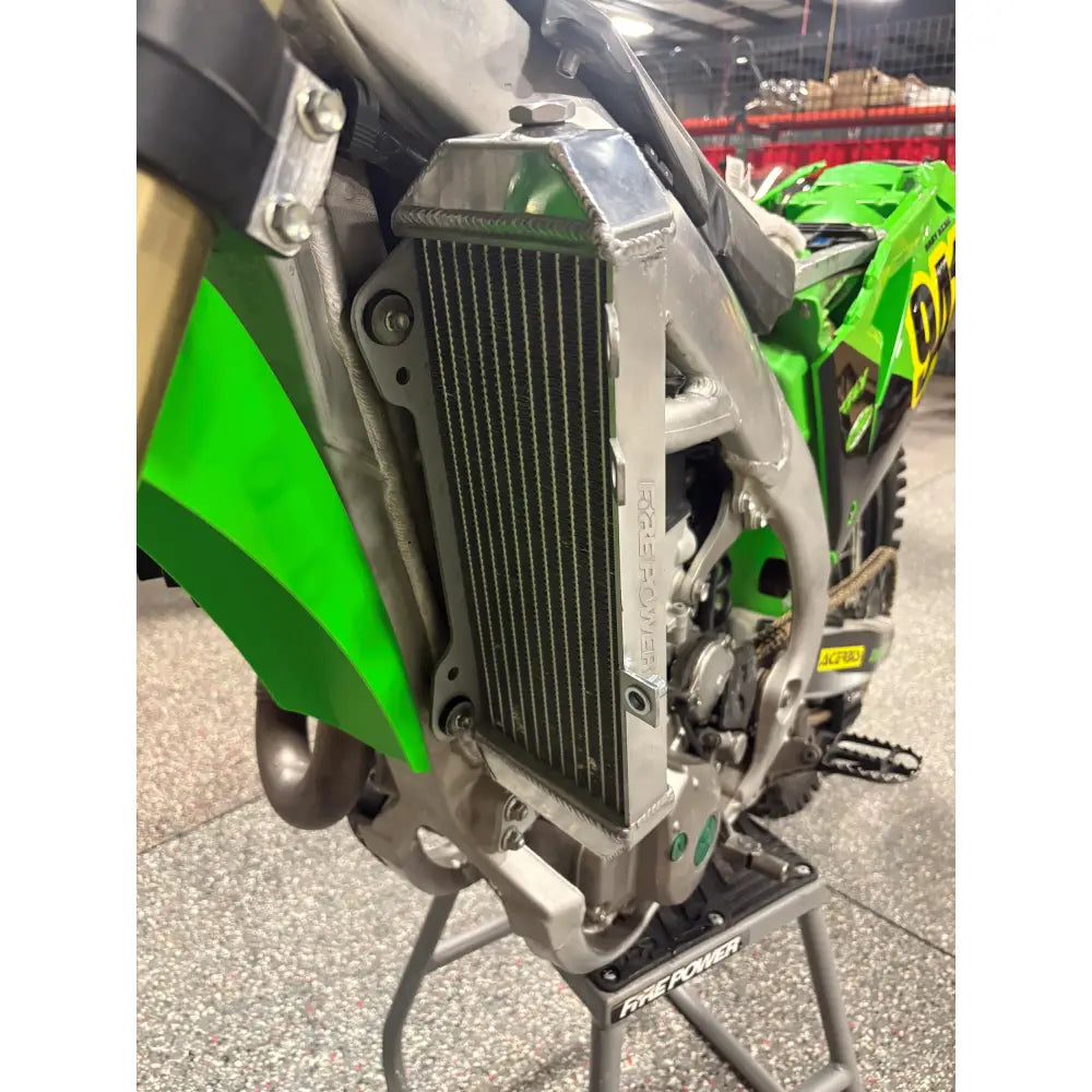 Fire Power Radiator Engine TRS-R-305L - Left HUS GAS