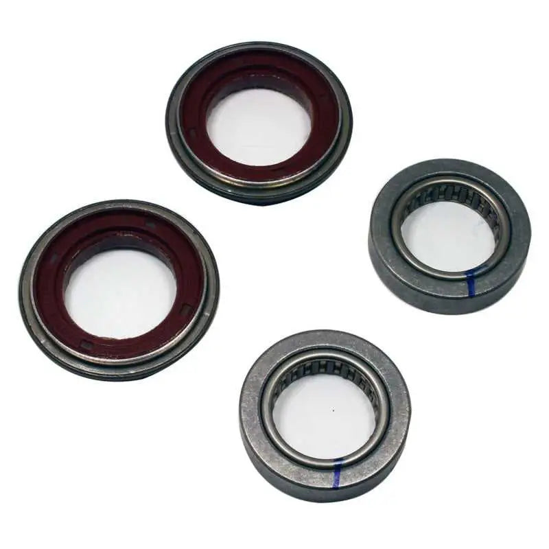Ford Racing Ford Racing 2015-2018 Mustang Super 8.8in IRS Axle Bearing & Seal Kit
