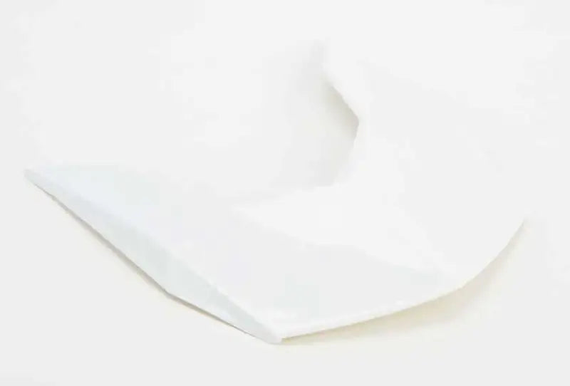 G064051 Top Rear Vent Matte White Ff 88/Gm 64