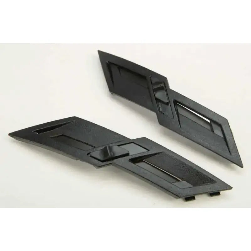 G067002 Top Rear Vents Left/Right Gm 54