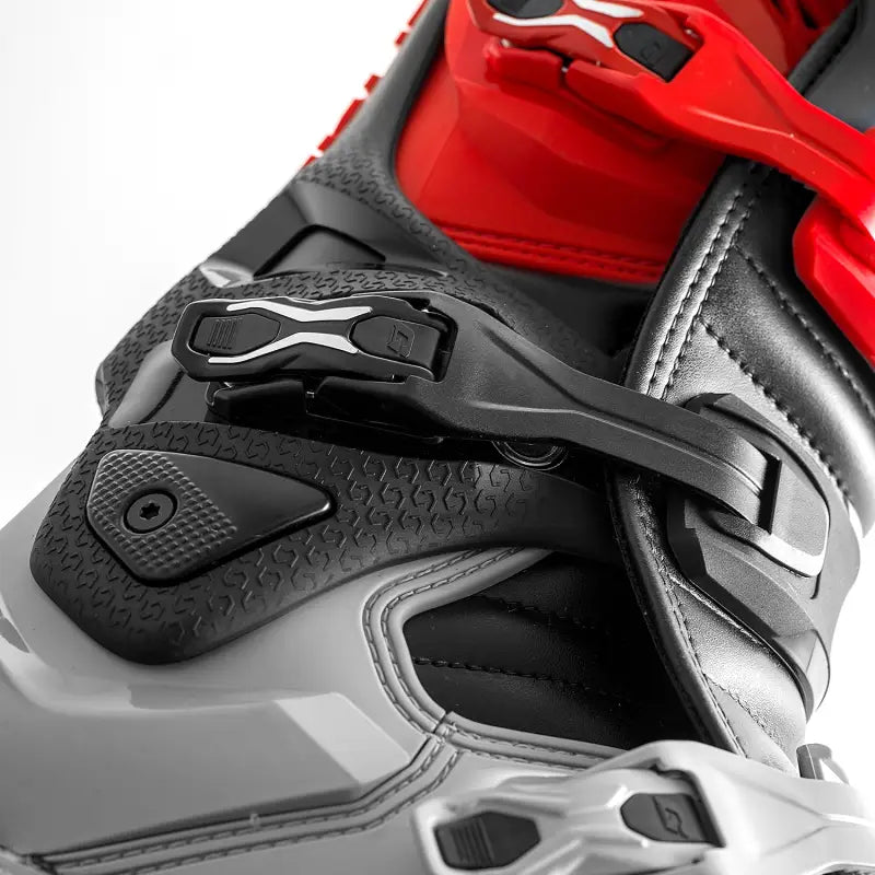 Sg22 Gore Tex Enduro Le Boots Red/Black/Grey Sz 9 - GAERNE