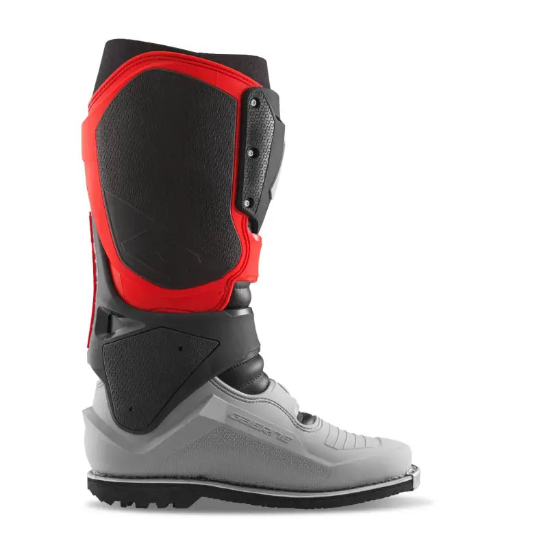 Sg22 Gore Tex Enduro Le Boots Red/Black/Grey Sz 10 - GAERNE