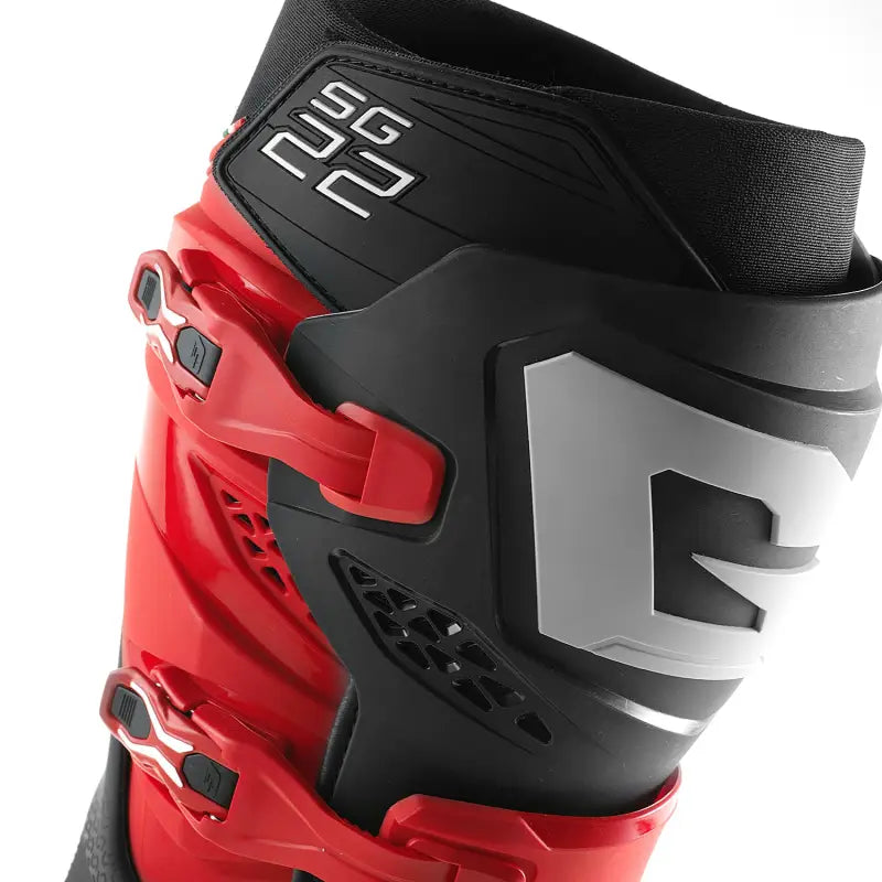 Sg22 Gore Tex Enduro Le Boots Red/Black/Grey Sz 8 - GAERNE
