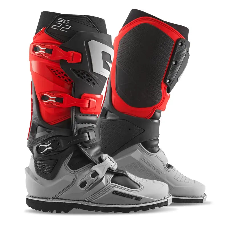 Sg22 Gore Tex Enduro Le Boots Red/Black/Grey Sz 8 - GAERNE