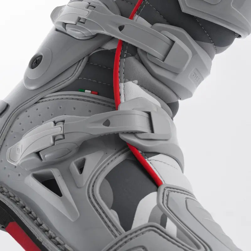 Fastback Endurance Boots Snow Camo Sz 8 - GAERNE