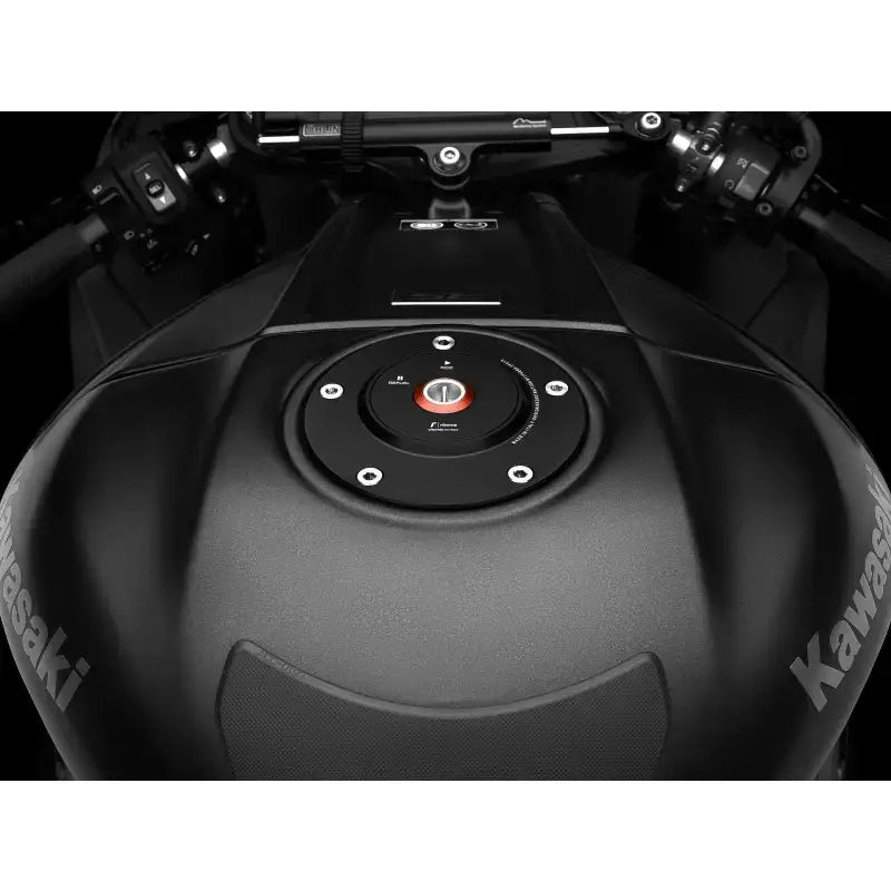 Black motorcycle fuel tank with gas cap locking for Kaw bikes, cap locking black style