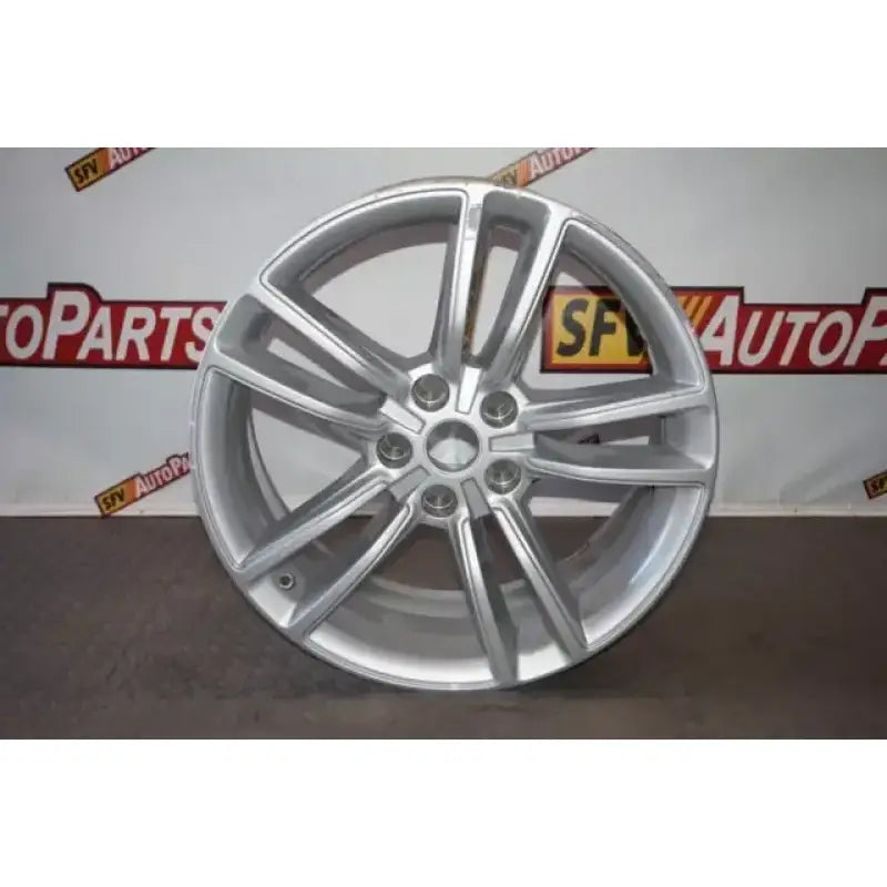 GD1420090865A0025 Grid Wheels 14 20X9.0 8X165.1 125.5 A - Wheel