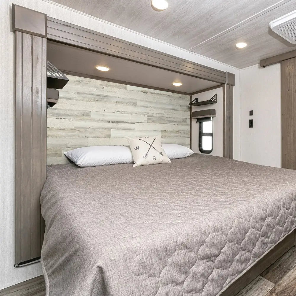 Genesis Prod No Supplier Warranty RV Interior Remodel 467328 - Whitewash Planked Wood 50 Wall Kit