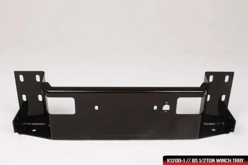 Black metal winch tray on GM14-S3160-1 Fab Fours Ranch Bumper for GM14 trucks