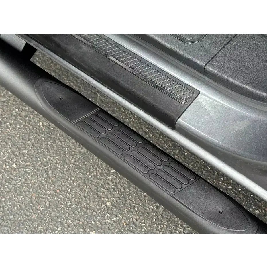 GO Rhino 4129T Nerf Bar