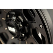 Grid Wheels Custom Backspacing E17927B178 - 15 17X9.0 5X114.3 127 -12 78.1