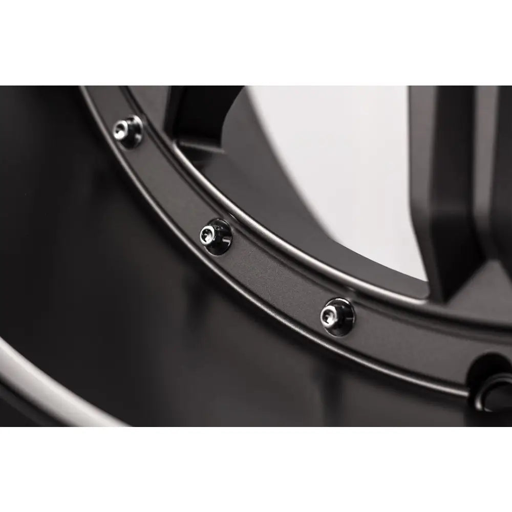 Grid Wheels With Grid Logo Center Cap GD1018090870A1525 - 10 18X9.0 8X170 15 125.5