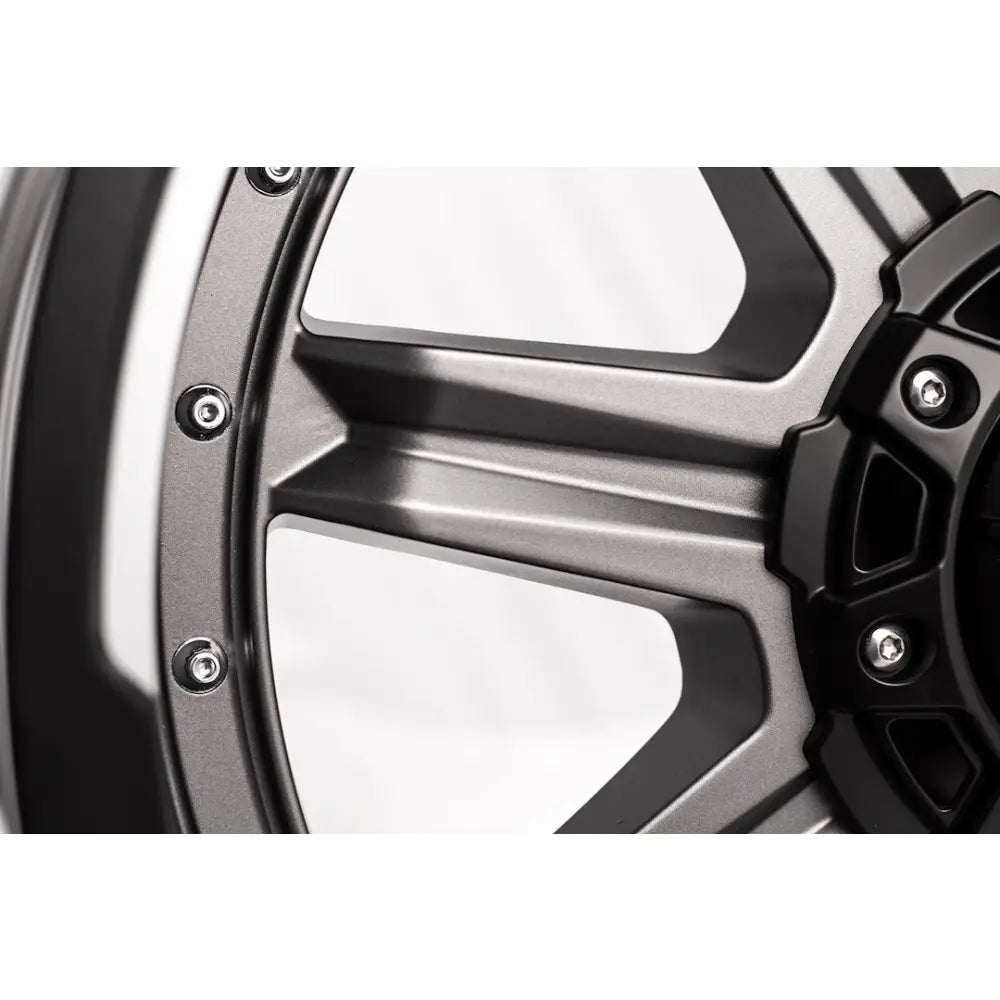 Grid Wheels With Grid Logo Center Cap GD1018090870A1525 - 10 18X9.0 8X170 15 125.5