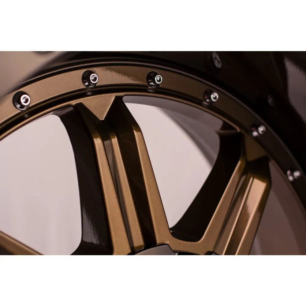Grid Wheels With Grid Logo Center Cap GD1018090880R1524 - 10 18X9.0 8X180 15 124.2