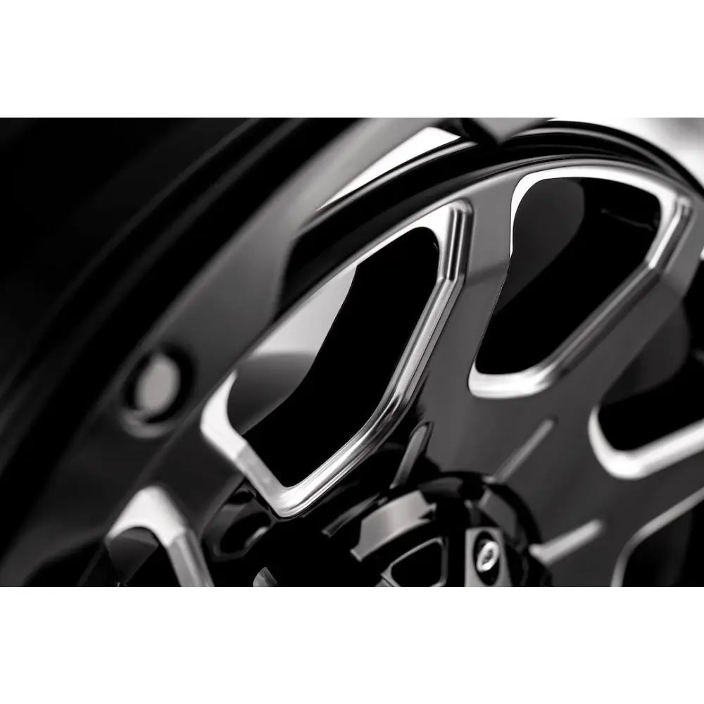 Grid Wheels With Grid Logo Center Cap GD1520090865M1525 - 15 20X9.0 8X165.1 15 125.5