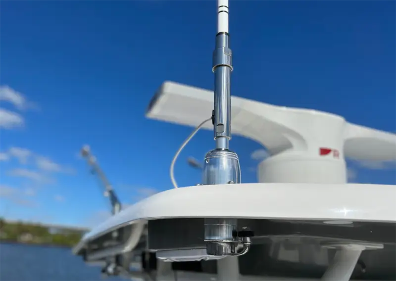 Boat antenna with radar on GS-800-1 Taco Metals Vhf Antenna Mount Kit