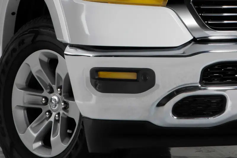 GT0768FY Driving/ Fog Light Cover