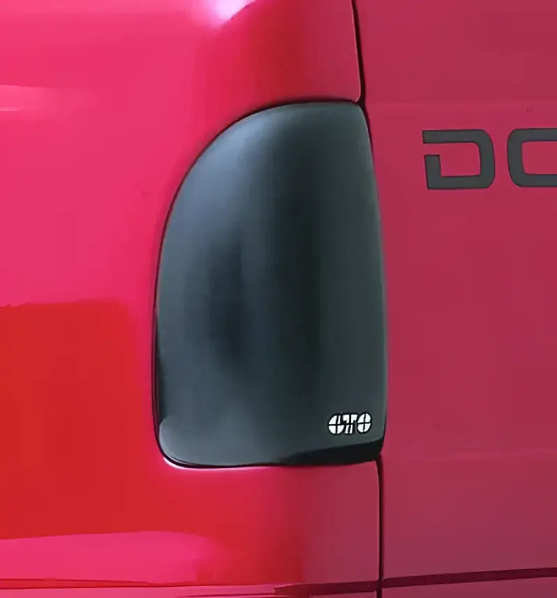 GT4193 Tail Light Center Panel Cover