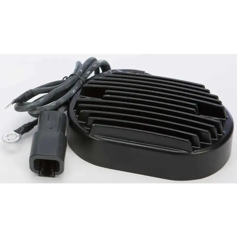 H1001 Regulator Black Softail 01 06
