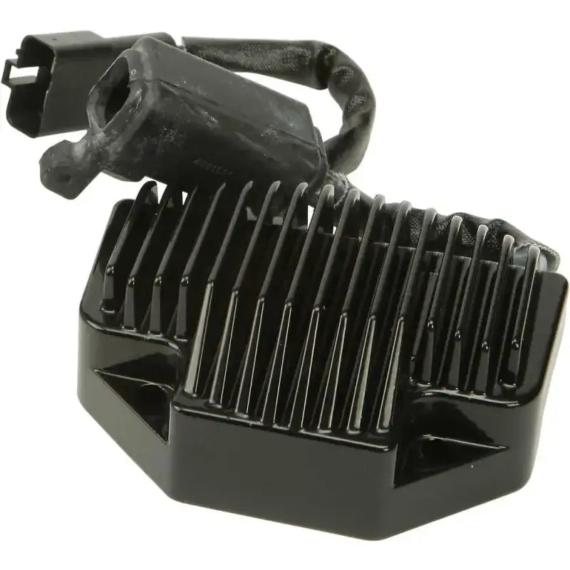 HARDDRIVE H3104 Regulator Black Dyna Fx 04 05