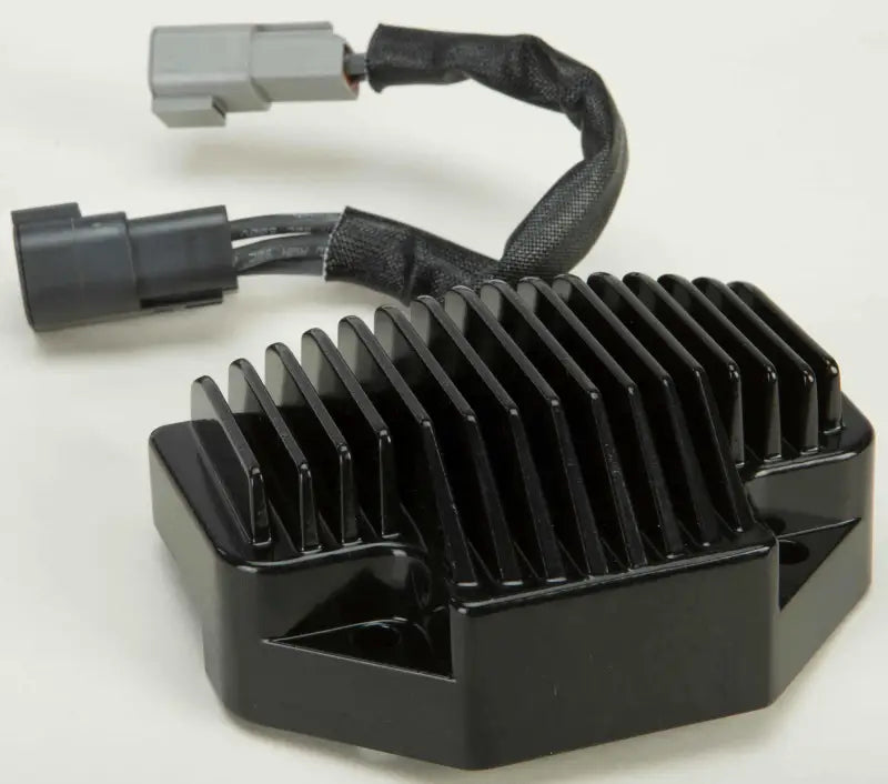 H3106 Regulator Black Dyna Fx 06 07