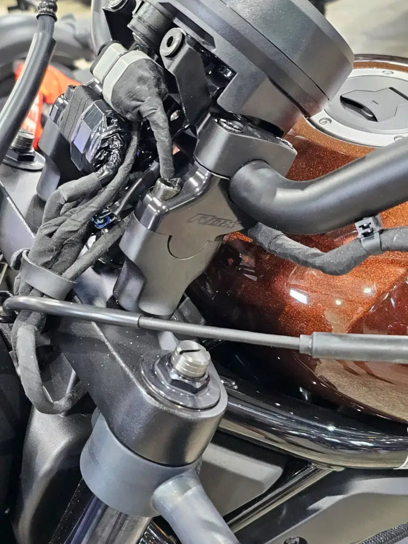 Handlebar Riser 1.5 In Black Hon - Powersports