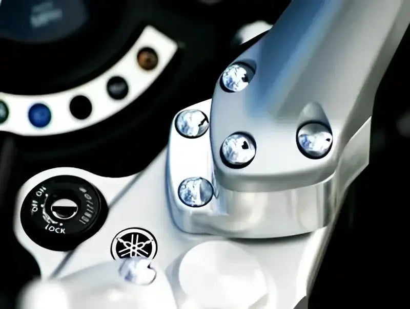 HC1300R Handlebar Risers 