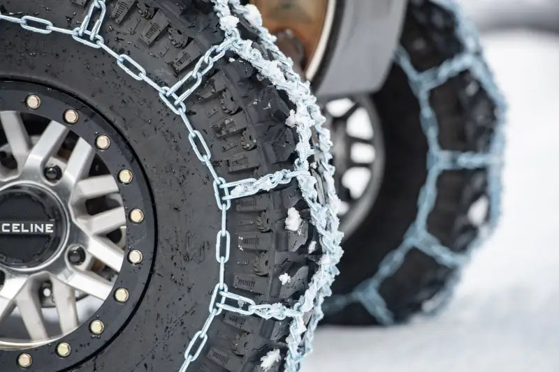Heavy-Duty V-Bar Snow Chains for 30" Tires - 30x10-14 & 30x10-15 - SEDONA