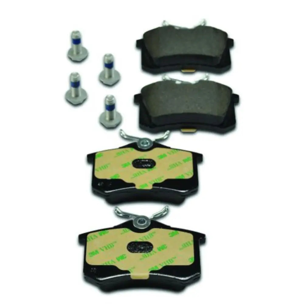 Hella Maximum Durability And Comfort Brake Pad 355018111 - Set Disc
