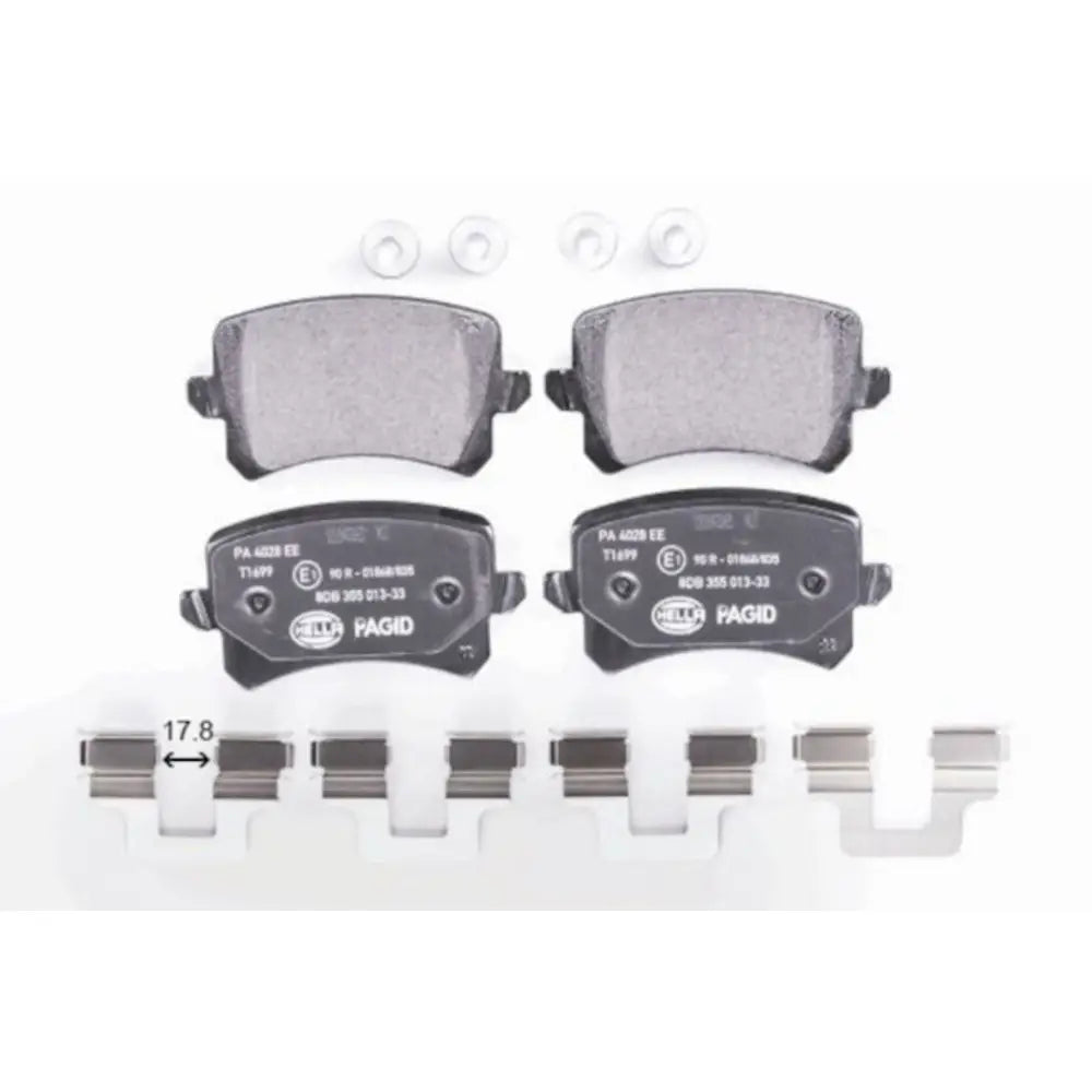 Hella Maximum Durability And Comfort Brake Pad 355025331 - Set Disc
