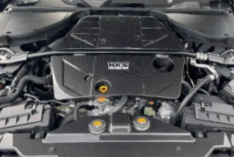 HKS 2023 Nissan Z Dry Carbon Engine Cover - Components