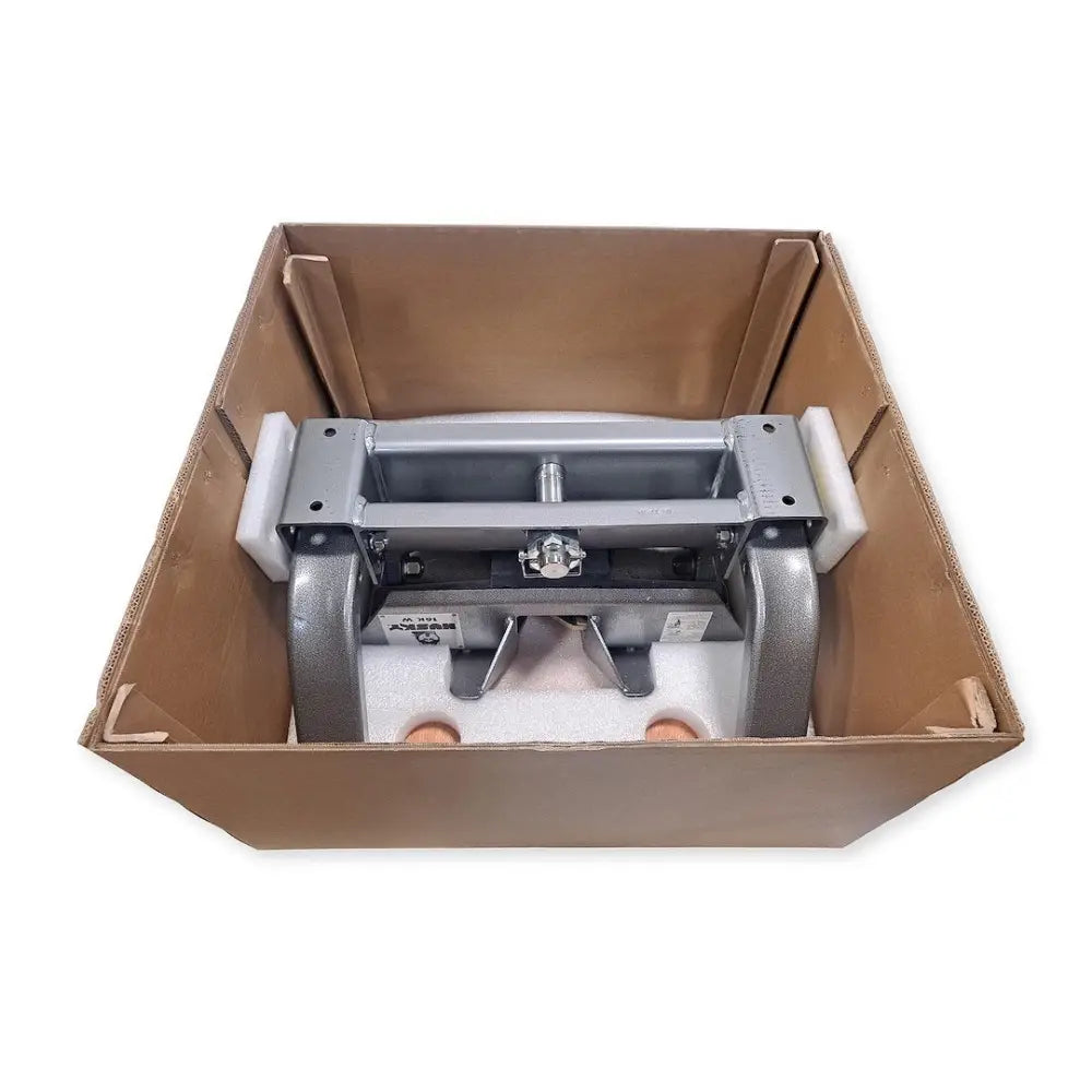Husky Towing Fully Articulating Head Fifth Wheel Trailer Hitch 33231P - 16KW 5TH Isr Pallet Kit