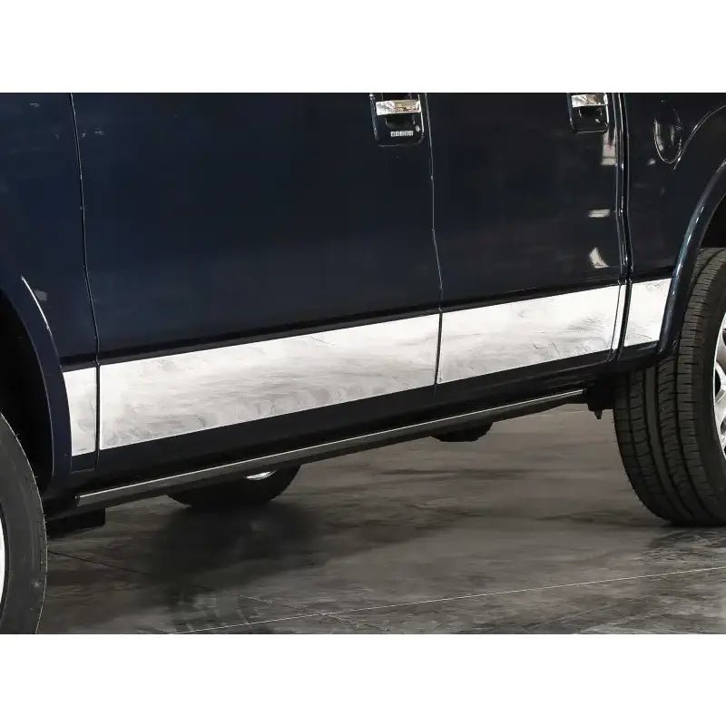 T1135-304M Rocker Panel Molding