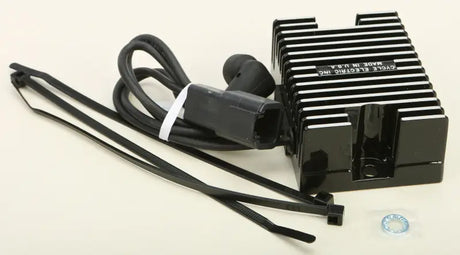 IN-320 Regulator Gilroy Indian 02 Up