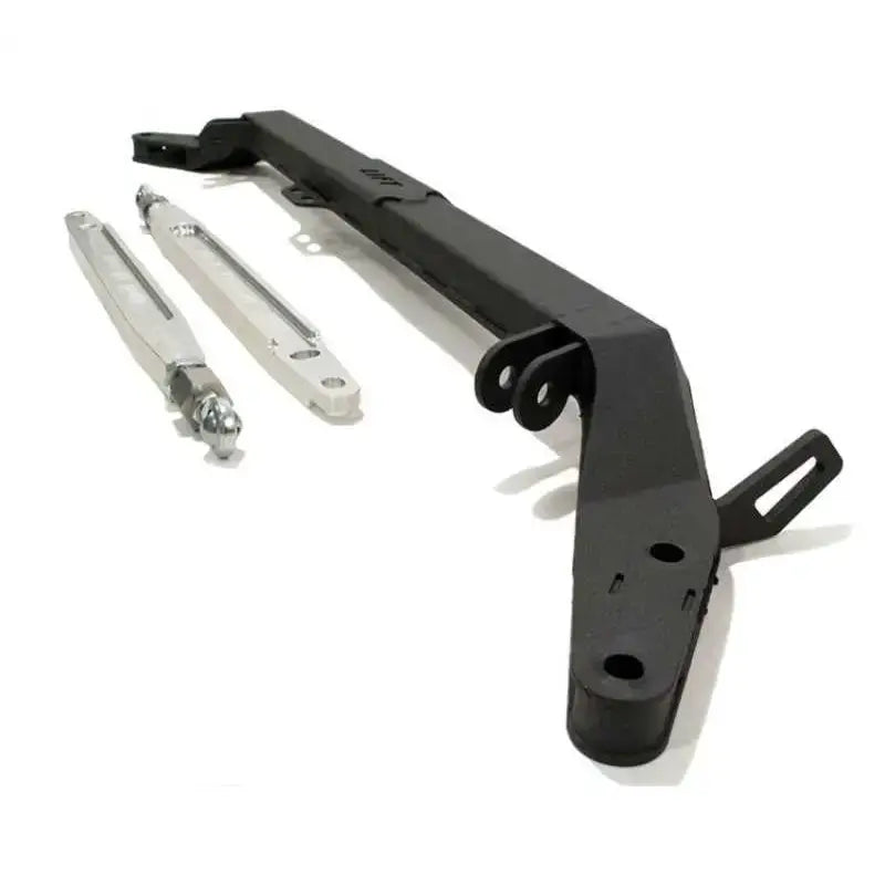Innovative Mounts Innovative 88-91 Civic / CRX B/D-Series Black Steel Pro-Series Competition Traction Bar Kit