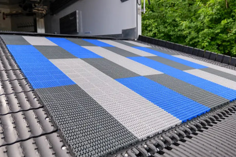 Protech Xt Flooring Traction Lt. Grey 8 Pc - CALIBER