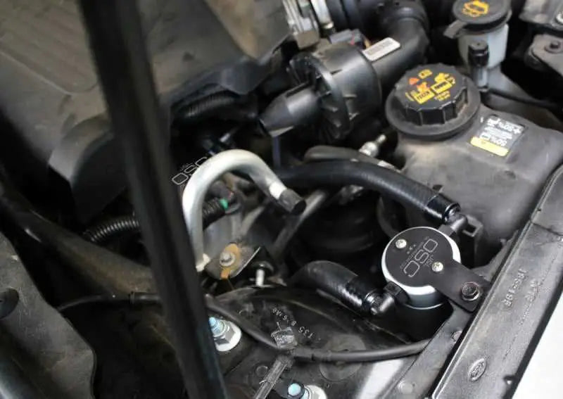 J&L 10-18 Ford Taurus Sho EcoBoost V6 Passenger Side Oil Separator 3.0 - Clear Anodized 